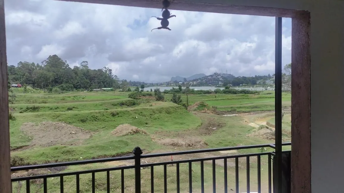 Guest house Amaraai Lake Edge Nuwara Eliya Sri Lanka