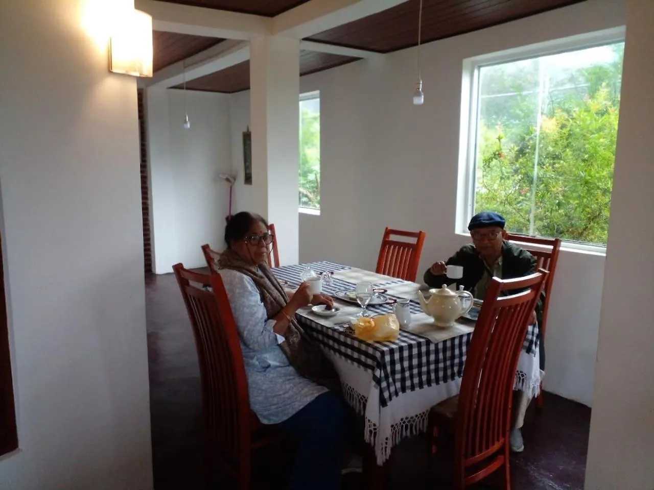 Amaraai Lake Edge Nuwara Eliya Guest house