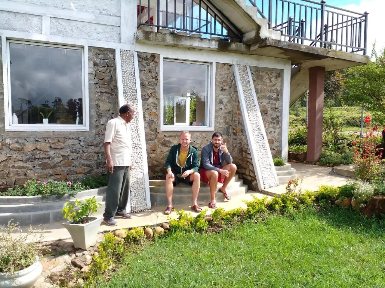 Guest house Amaraai Lake Edge Nuwara Eliya Sri Lanka